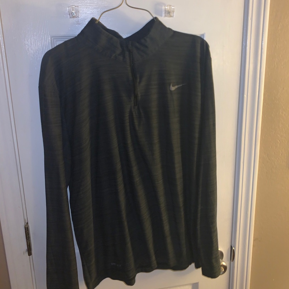 nike 1/4 zip shirt